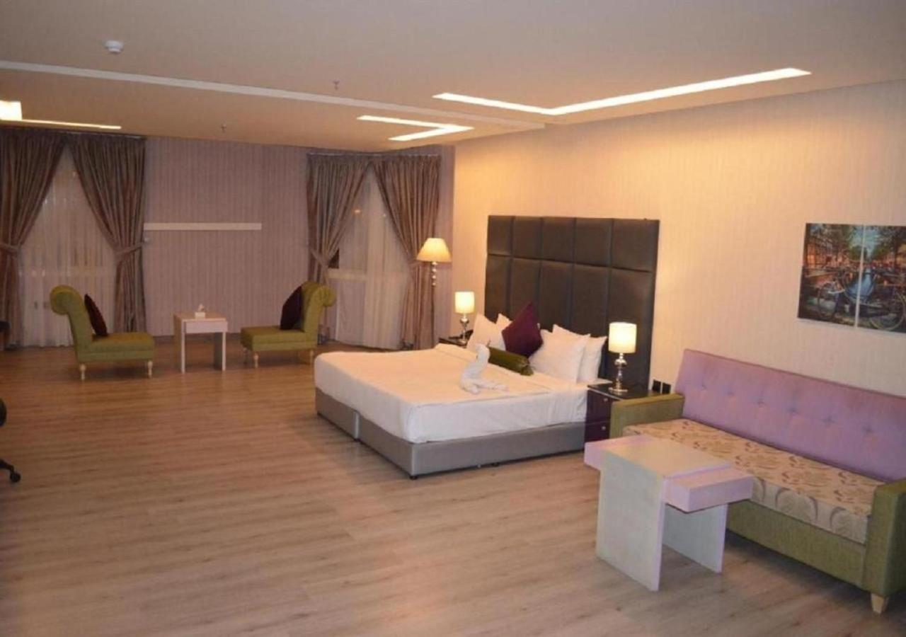Nawa Madinah Hotel Medina ภายนอก รูปภาพ
