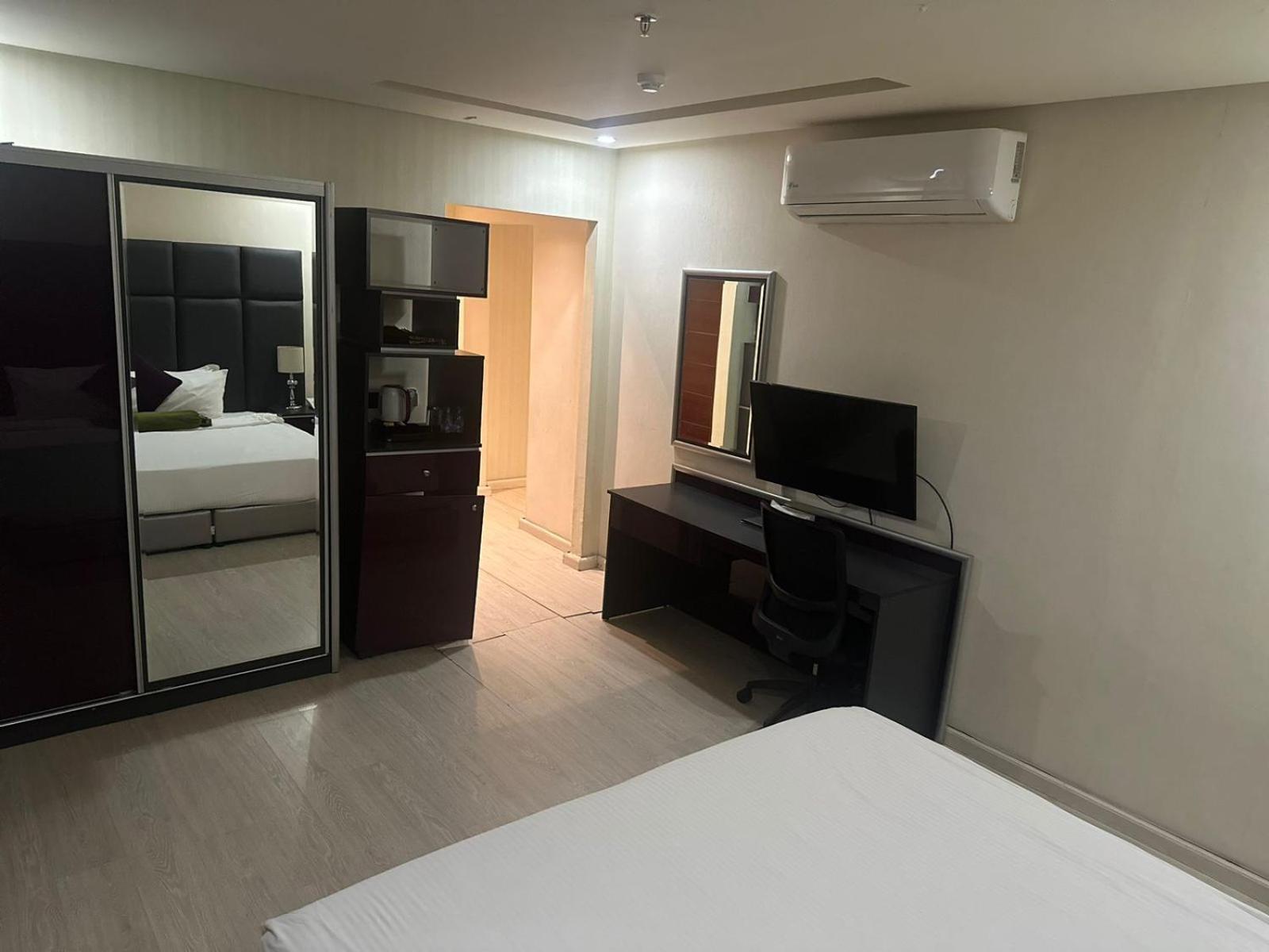Nawa Madinah Hotel Medina ภายนอก รูปภาพ